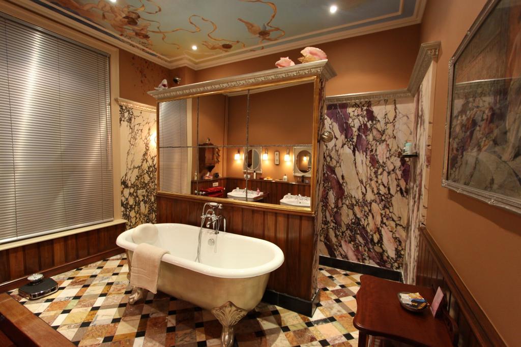 ميكلين B&B De Lachende Engel الغرفة الصورة
